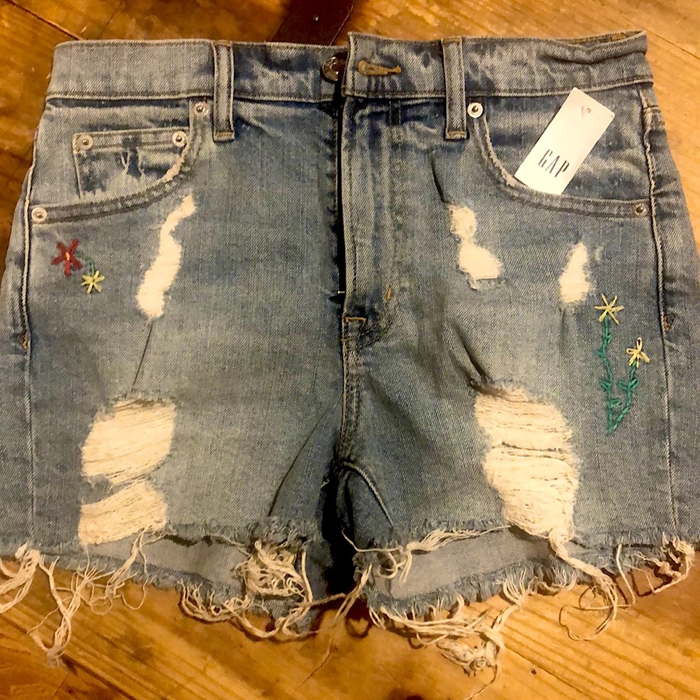 Gap for Good Dreamer Cutoff Denim Shorts